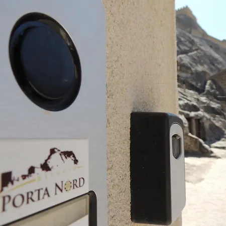 Rifugio Porta Nord 게스트하우스 *