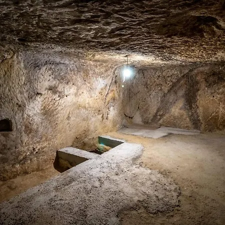 Rifugio Porta Nord * Sperlinga