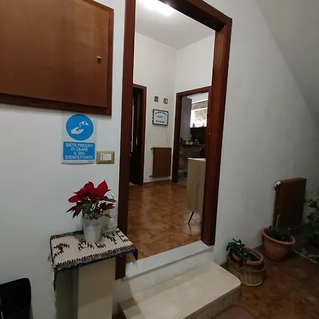 Rifugio Porta Nord بيت ضيافة Sperlinga